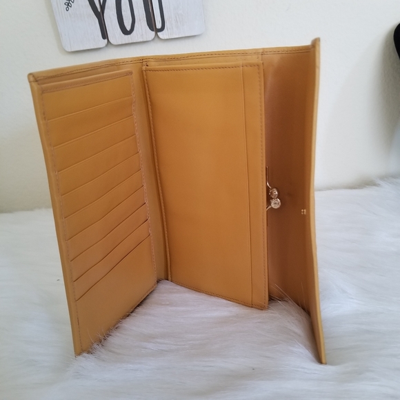 Authentic Celine long wallet bifold - Picture 9 of 11
